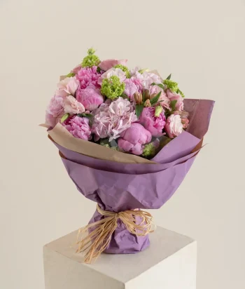 peonies-hydrangea bouquet